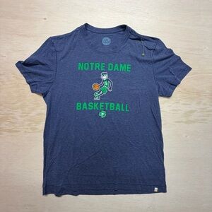 Life Is Good Notre Dame Fighting Irish Basketball T Shirt Men L Blue Classic Fit
